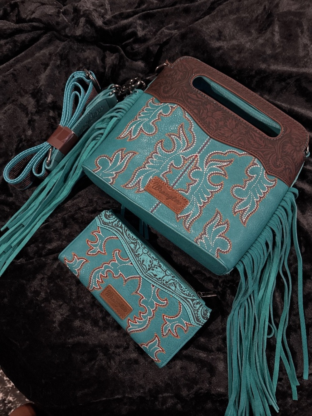 Turquoise wrangler purse and wallet - Picture 1 of 5